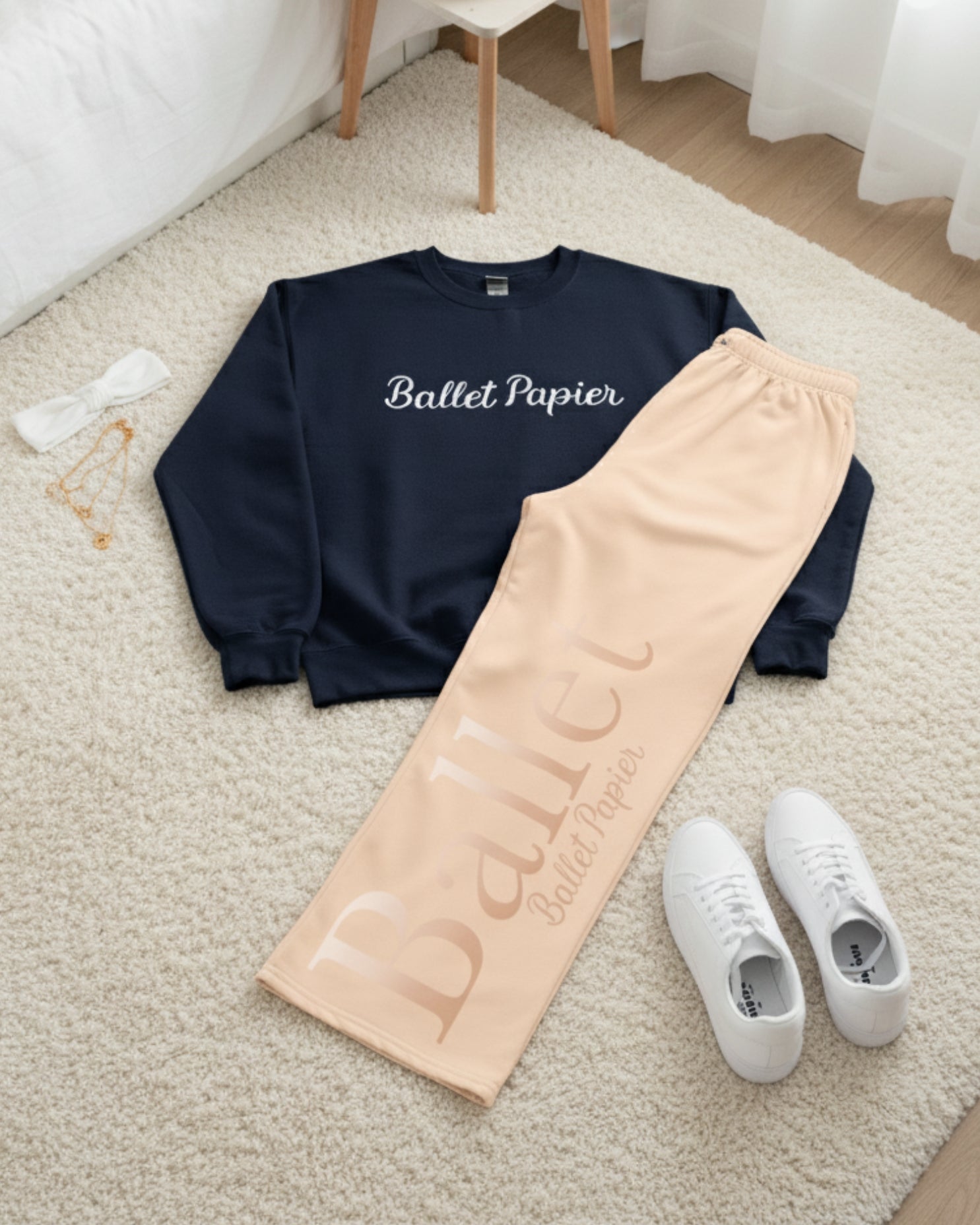 Ballet Papier White & Navy Sweatshirt — Adult